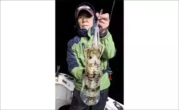 「【沖のルアー釣果速報】志摩沖のトンジギで21.7kgタネトン浮上！（三重）」の画像