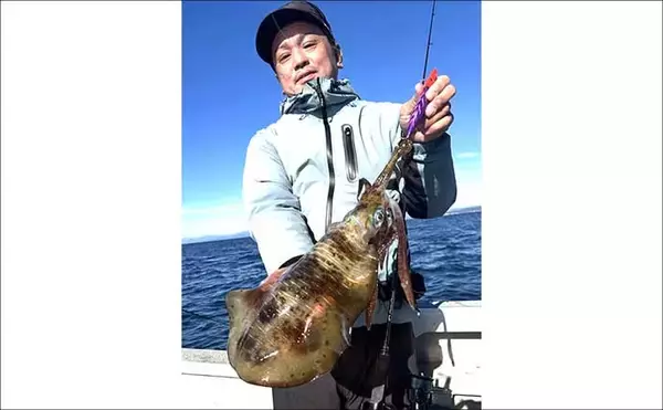 「【沖のルアー釣果速報】志摩沖のトンジギで21.7kgタネトン浮上！（三重）」の画像