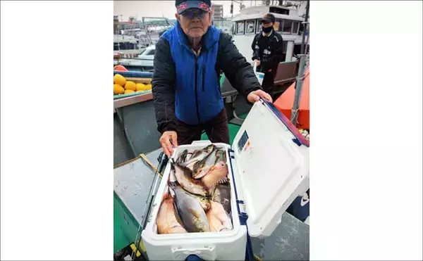 「良型チカメキントキでクーラー満タン！沖五目釣りが好調キープ【船釣り最新情報・福岡】」の画像