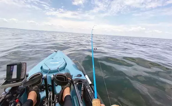「東京湾富津沖カヤックフィッシングでチヌにマゴチなど4魚種　鱒レンジャーが大活躍」の画像