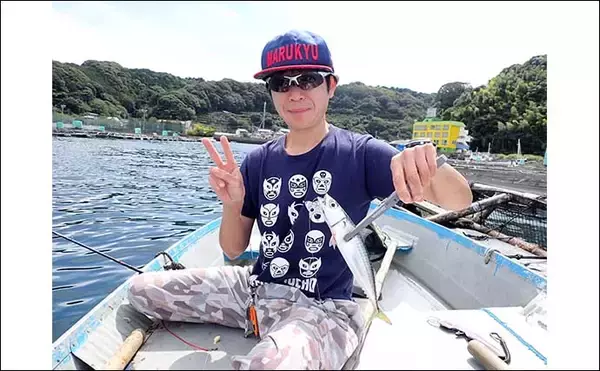 「手こぎボートでのコマセ釣りでヒラソウダにゴマサバをキャッチ【沼津・丸高水産】」の画像