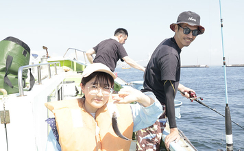 東京湾の「午後LTアジ」なら手軽に船釣りが楽しめる！【黒川本家・横浜】