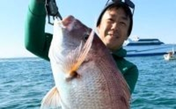 【沖釣り釣果速報】島原沖のタイラバでガツンとヒット！70cm超えマダイ浮上（大分・熊本）