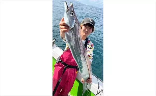 「【沖釣り釣果速報】島原沖のタイラバでガツンとヒット！70cm超えマダイ浮上（大分・熊本）」の画像