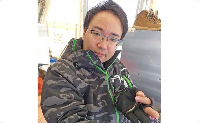 「寒風知らずの快適空間」ドーム船で12年ぶりのワカサギ釣り満喫【神奈川・相模湖】