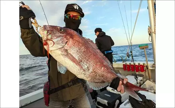 「ジギングでもエサでもアカムツが連発中！【船釣り釣果速報8選・北陸】」の画像