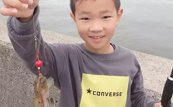 「堤防のちょい投げ釣りを始めよう！ 【初心者向け道具・仕掛け・釣果アップのコツを解説】」の画像