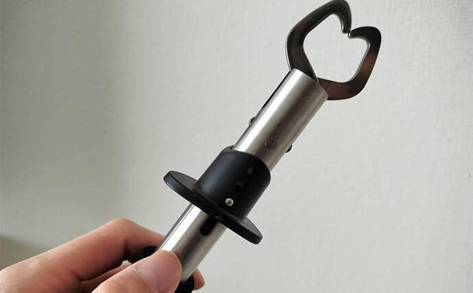 ダイソー「フィッシュグリップ」は1軍入り確定！　ペットボトルで性能を検証