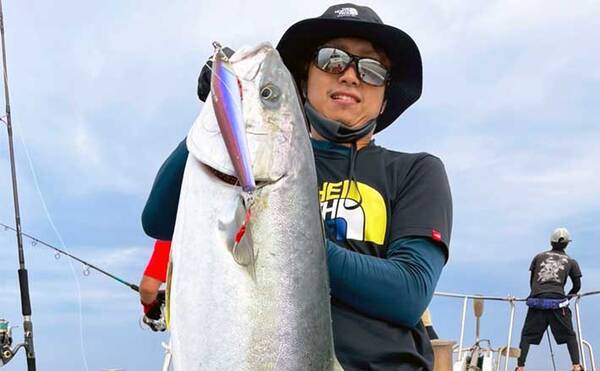 長崎 佐賀 沖釣り最新釣果 キャスティングで大型ヒラマサ登場 22年8月9日 エキサイトニュース