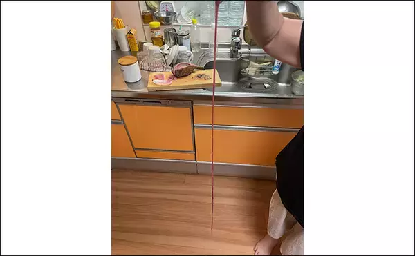 「釣ったハコフグで作る「カットッポ」レシピ　毒がある皮の扱いに要注意」の画像