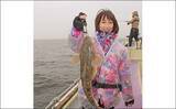 「東京湾の船マゴチ釣りで54cm頭に釣る人5尾【新明丸】エサはサイマキエビ」の画像8