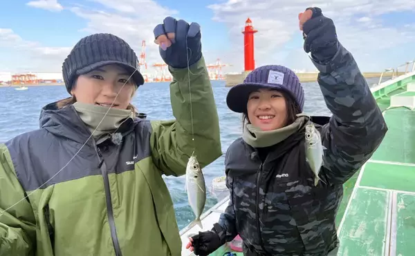 「「女子プロゴルファーが船釣りに挑戦！ 」アジ＆イシモチを釣って調理も満喫【東京湾・金沢八景】」の画像