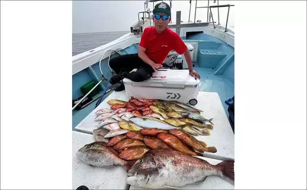 「【沖のルアー釣果速報】ジギング＆タイラバで7kg超マダイを頭に多彩な魚種がヒット（福岡・長崎）」の画像