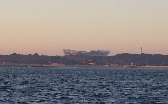 全面解禁後の鹿島沖ヒラメ釣りで本命の他マゴチにタチウオで好土産【茨城】