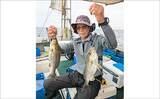 「釣ったイカを泳がせて8kg頭に本命アラをキャッチ成功！【船釣り最新情報6選・福岡】」の画像3