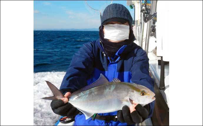 ジギング船でカンパチ ハマチ釣り 釣れている人の真似が当たり連発 22年2月日 エキサイトニュース 2 3