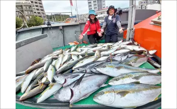 「【沖釣り釣果速報】ヒラマサ7kg頭に船中60尾超！玄界灘の落とし込み釣りが最盛期（福岡）」の画像