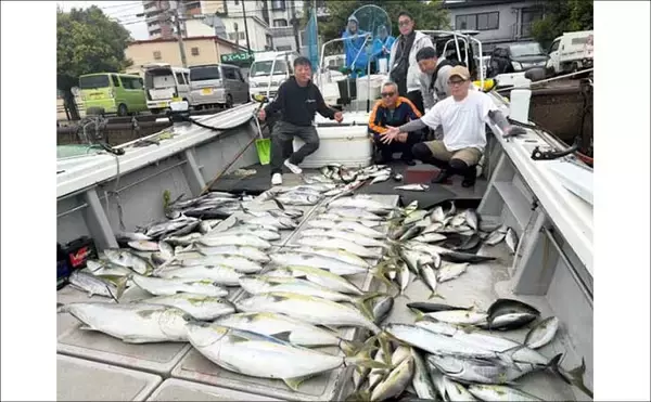 「【沖釣り釣果速報】ヒラマサ7kg頭に船中60尾超！玄界灘の落とし込み釣りが最盛期（福岡）」の画像
