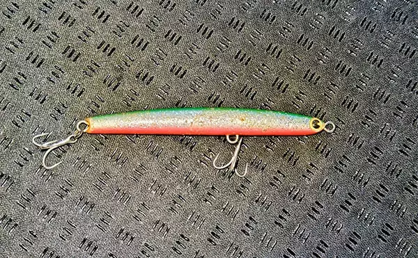 「河川のバチパターン高実績ルアー3選　おすすめカラーと釣り方も解説」の画像