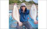 「伊勢湾エリアの泳がせ釣りでヒラメ4匹手中【三重】エサのアジも入れ食い」の画像4