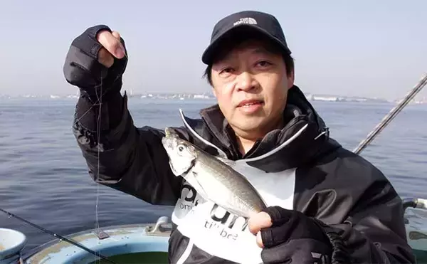 「東京湾LT（ライトタックル）アジ船で半日で100尾超え【横浜・黒川本家】」の画像