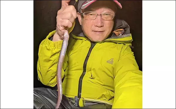 「妻と挑んだ夜のアナゴ釣りで8匹キャッチ【愛知・大野海岸】深場狙いで厳しい潮を攻略」の画像