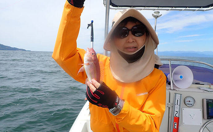 春の沼津でボートから乗っ込みマダイを狙う！【静岡】トラブル続出もイトヨリ3匹を手中