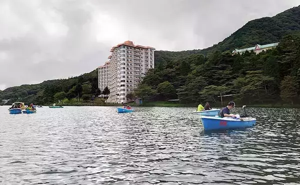 「関東エリアのワカサギおすすめ釣り場７選　代表的な釣り方とタックルも解説」の画像