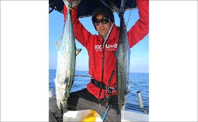 【沖のルアー釣果速報】伊勢志摩沖のティップランで良型アオリイカ連発！1kgアップも浮上（三重）