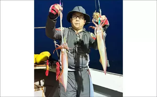 「大型ヤリイカ主体で好調キープ中！【夜焚きイカ釣果速報18選・福岡】」の画像
