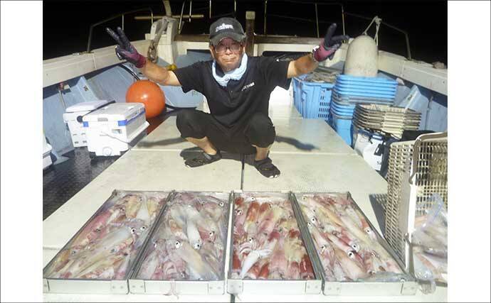 大型ヤリイカ主体で好調キープ中！【夜焚きイカ釣果速報18選・福岡】