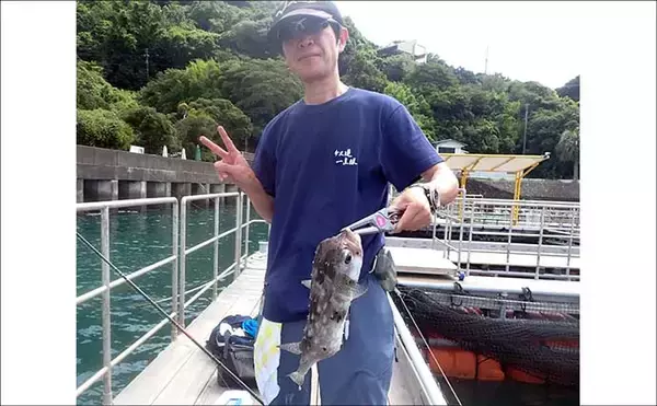 「『フィッシングパークTOI』でイサキとメジナを好捕【静岡】イケスの中ではなく外を釣る」の画像