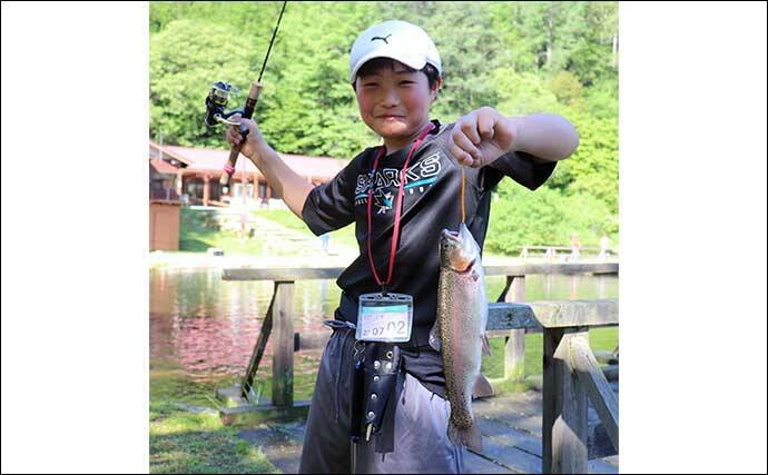 夏休みの釣りレジャー好スポット紹介：平谷湖フィッシングスポット【長野】