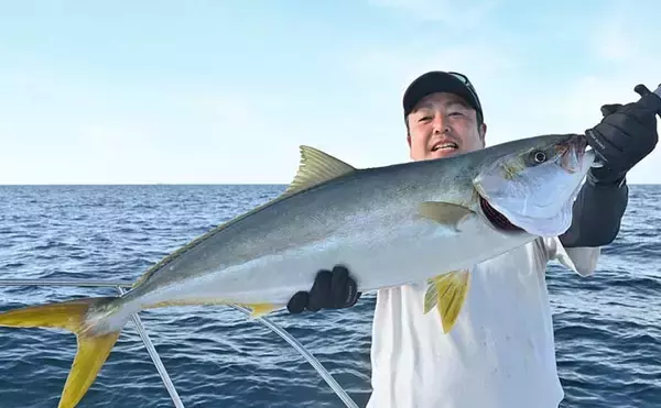「玄界灘のジギング釣行で11kgヒラマサ浮上【福岡】ネリゴ（カンパチ）は全員安打」の画像