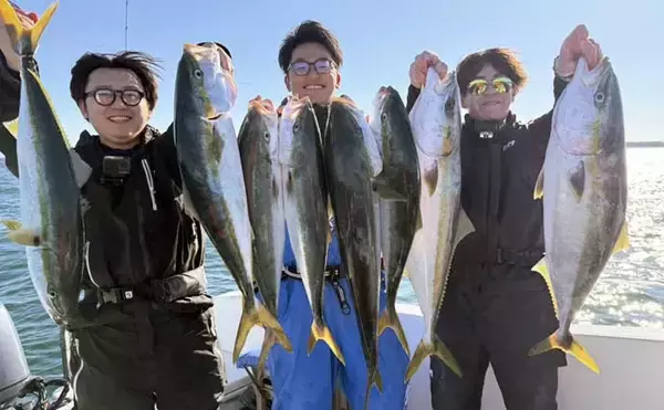 「「冬の伊勢湾が熱い！」青物・マダイ・アオリイカの本命3種コンプリート達成」の画像