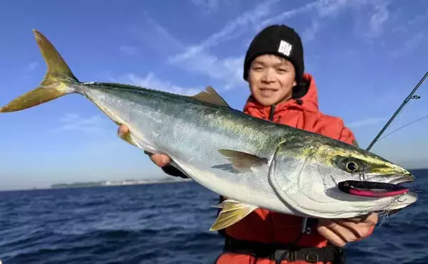 「「冬の伊勢湾が熱い！」青物・マダイ・アオリイカの本命3種コンプリート達成」の画像