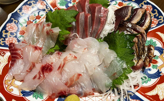 沖磯フカセ釣り43cm筆頭に良型クロ（メジナ）連発【大分】尾長グレも顔見せ