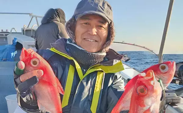 相模湾ライト深場釣りで大型クロムツ11尾がトップ【神奈川】キンメ2尾も交じる好釣果