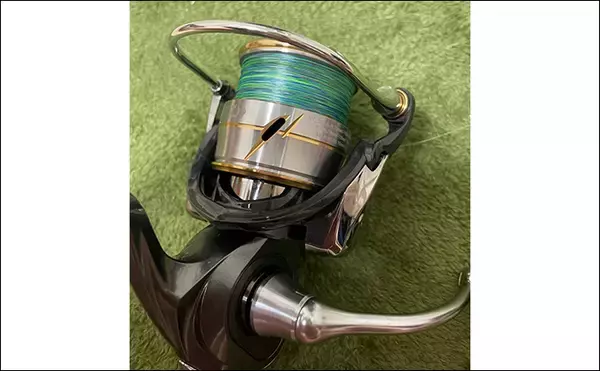 「釣り糸「PEライン」の高切れ対策　発生頻度高いなら裏返して巻けばOK」の画像