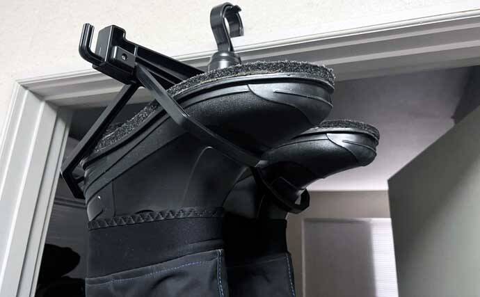 「転んでウェーダーが破けた！」 ボンドを使った補修方法と作業時の注意点を解説