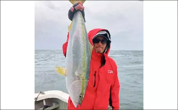 「【三重・愛知】沖のルアー釣り最新釣果　乗っ込みマダイと青物が好調」の画像