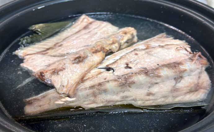 「寒ブリが大爆釣！」電気ブリ釣りでたった30分でクーラー満タンに【新潟・謙信丸】