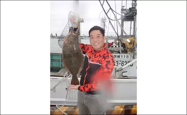 「解禁直後の船ヒラメ釣りで良型58〜64cm浮上【茨城】波崎沖は今季初陣から好スタート」の画像