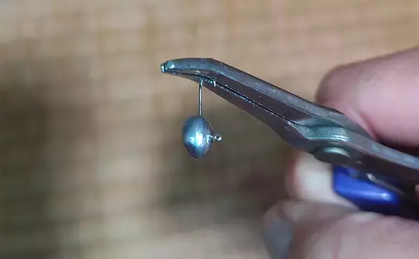 「「針のカエシは釣りには不要！」 バーブレスフックの圧倒的なメリットとは？」の画像