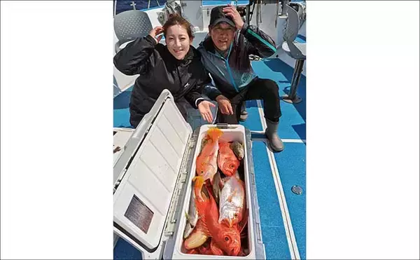 「沖五目釣りでチカメキントキやアマダイなど多彩な美味魚が好反応【船釣り最新釣果16選】」の画像