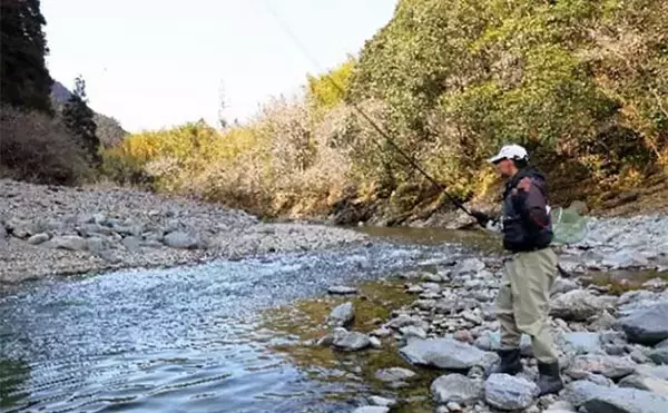 「ヤマメ狙いの渓流釣り攻略　【のべ竿エサ釣りでの釣り方を徹底解説】」の画像