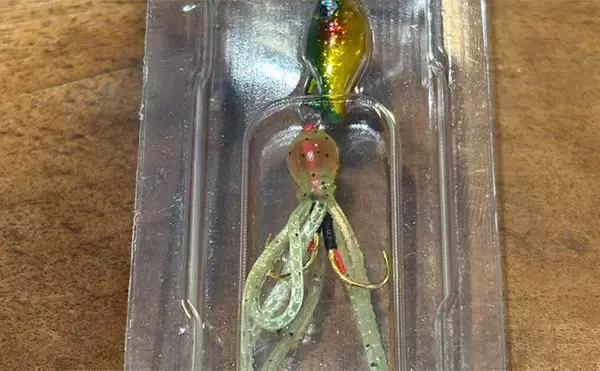 「「堤防にいるほぼすべての魚がターゲット」は本当か？　話題のルアー『魚子チク』を使ってみた」の画像