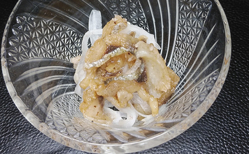 釣魚で作る「血液サラサラ」健康レシピ：ヒラの黒糖南蛮　骨切りがポイント