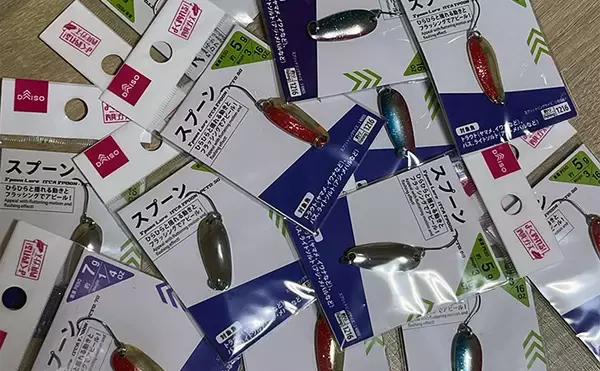 初めて買うルアーは「ダイソーの5gスプーン」で決まり！　コスパ高い＆しっかり釣れる