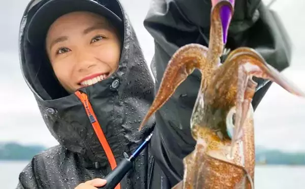 【三重】沖釣り最新釣果　ティップランエギングで良型アオリイカ顔見せ
